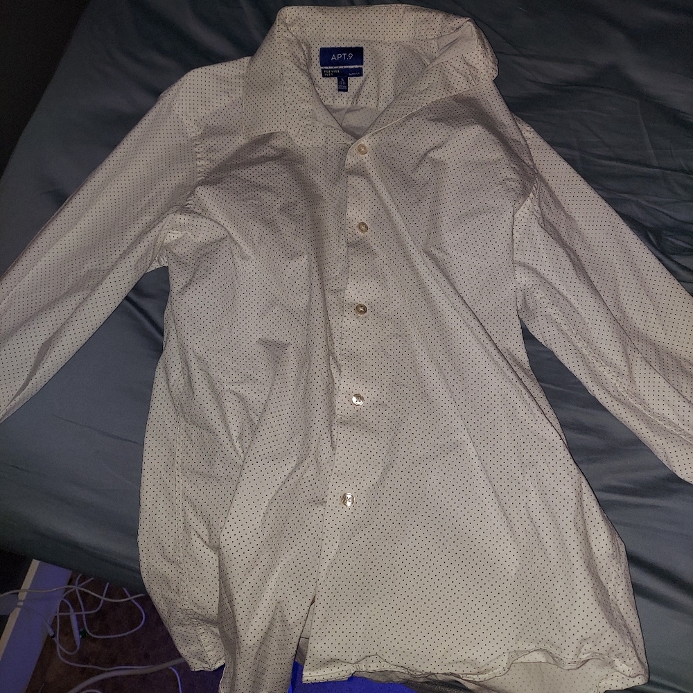 Apt 9 Button Up Dotted Shirt